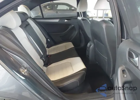 2016 Volkswagen Jetta 1.8T Sport from USA, damaged, VIN 3VWB17AJ5GM272246